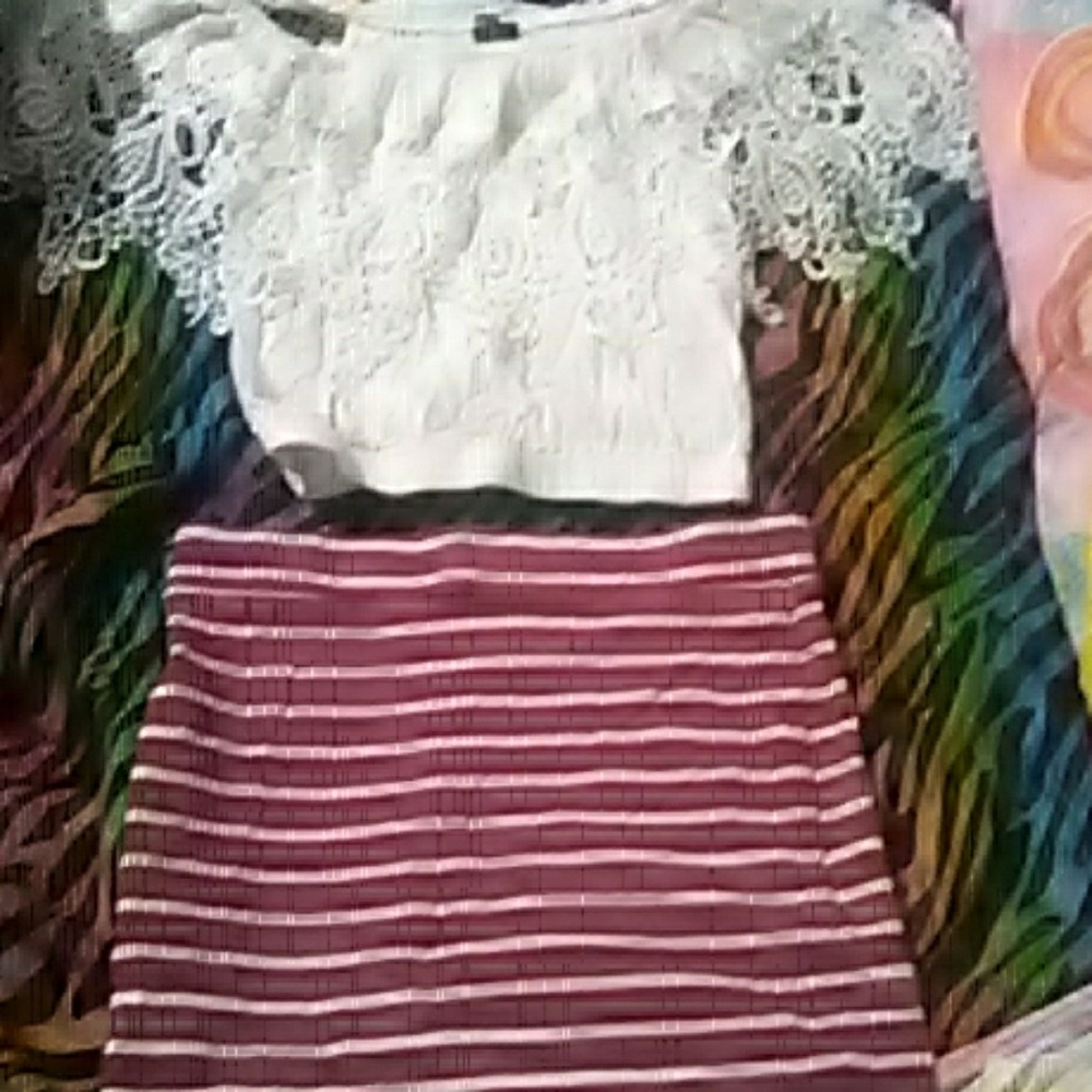 Skirt and belly shirt set
